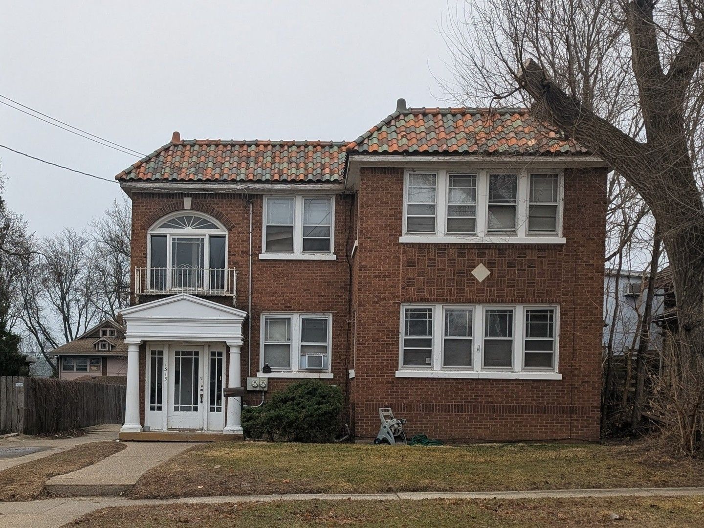 1315 N Court Street — Rockford, IL 61103