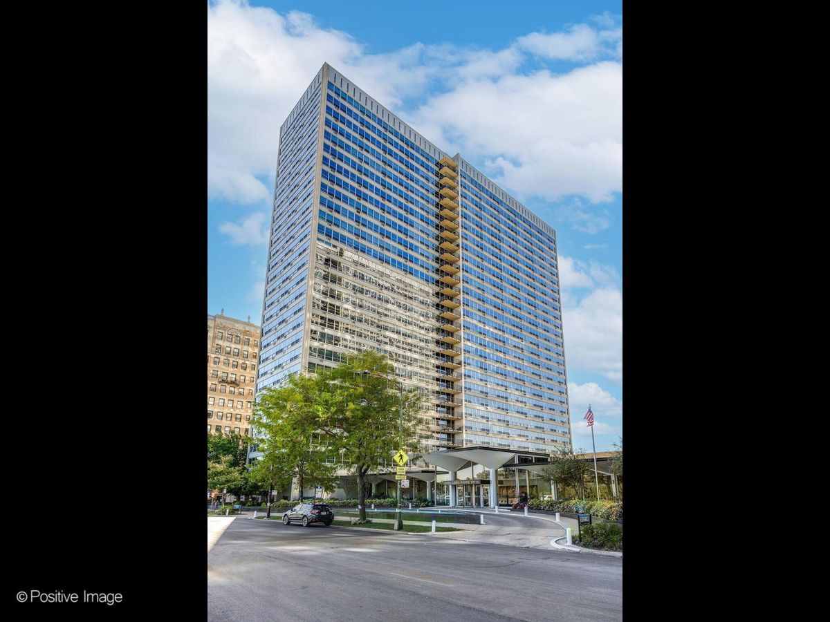 3550 LAKE SHORE Drive, Chicago, IL 60657
