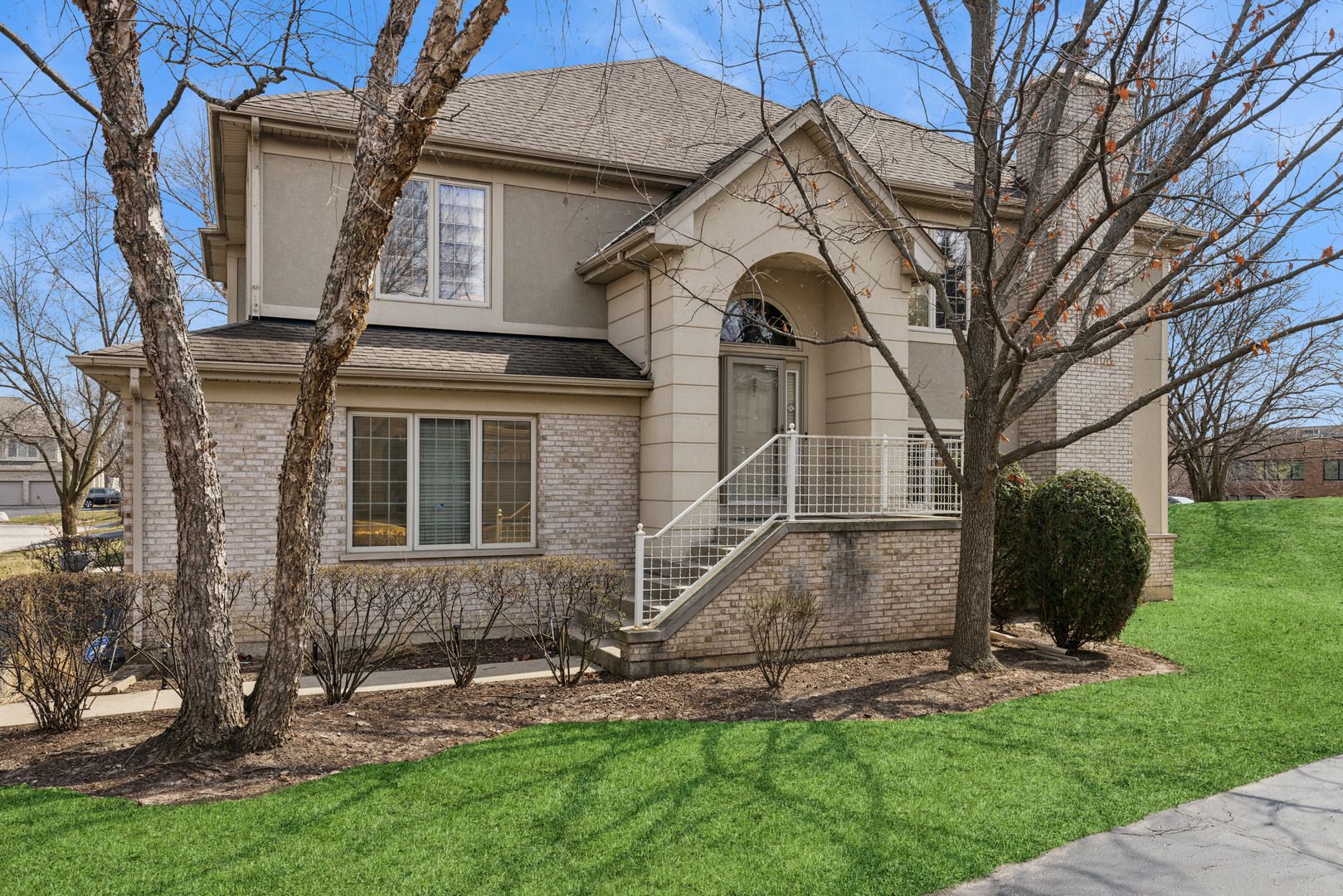 54 Beaconsfield Court — Lincolnshire, IL 60069