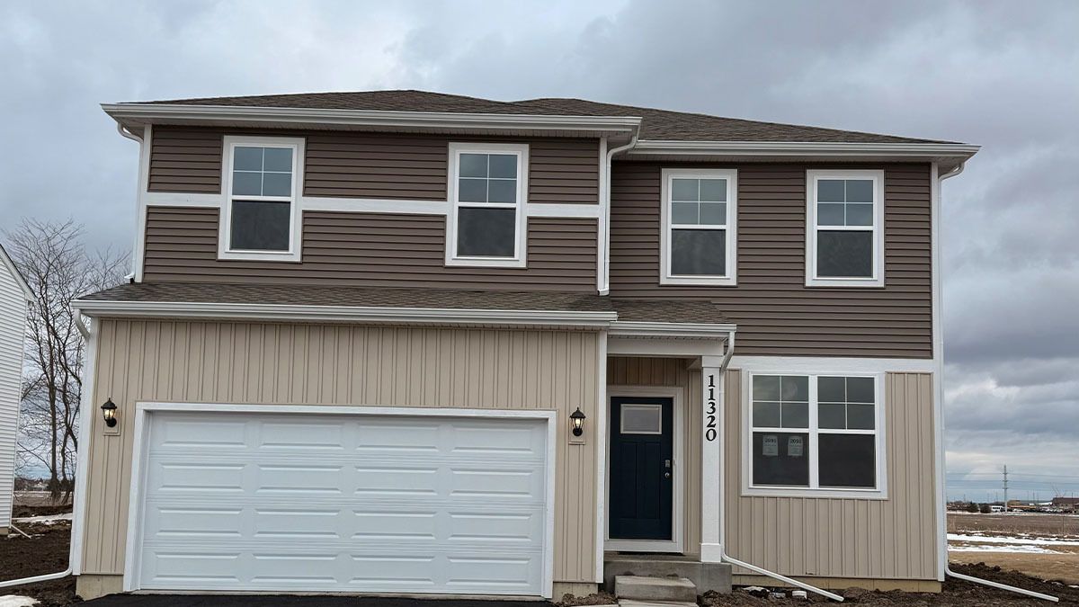 10036 Edgebrook Lane — Huntley, IL 60142