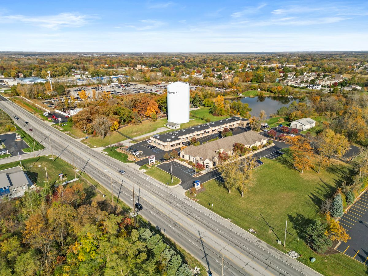 8025 Wicker Avenue #B-C, St. John, IN 46373
