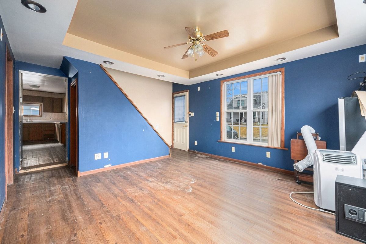 265 N Monroe Street, South Wilmington, IL 60474
