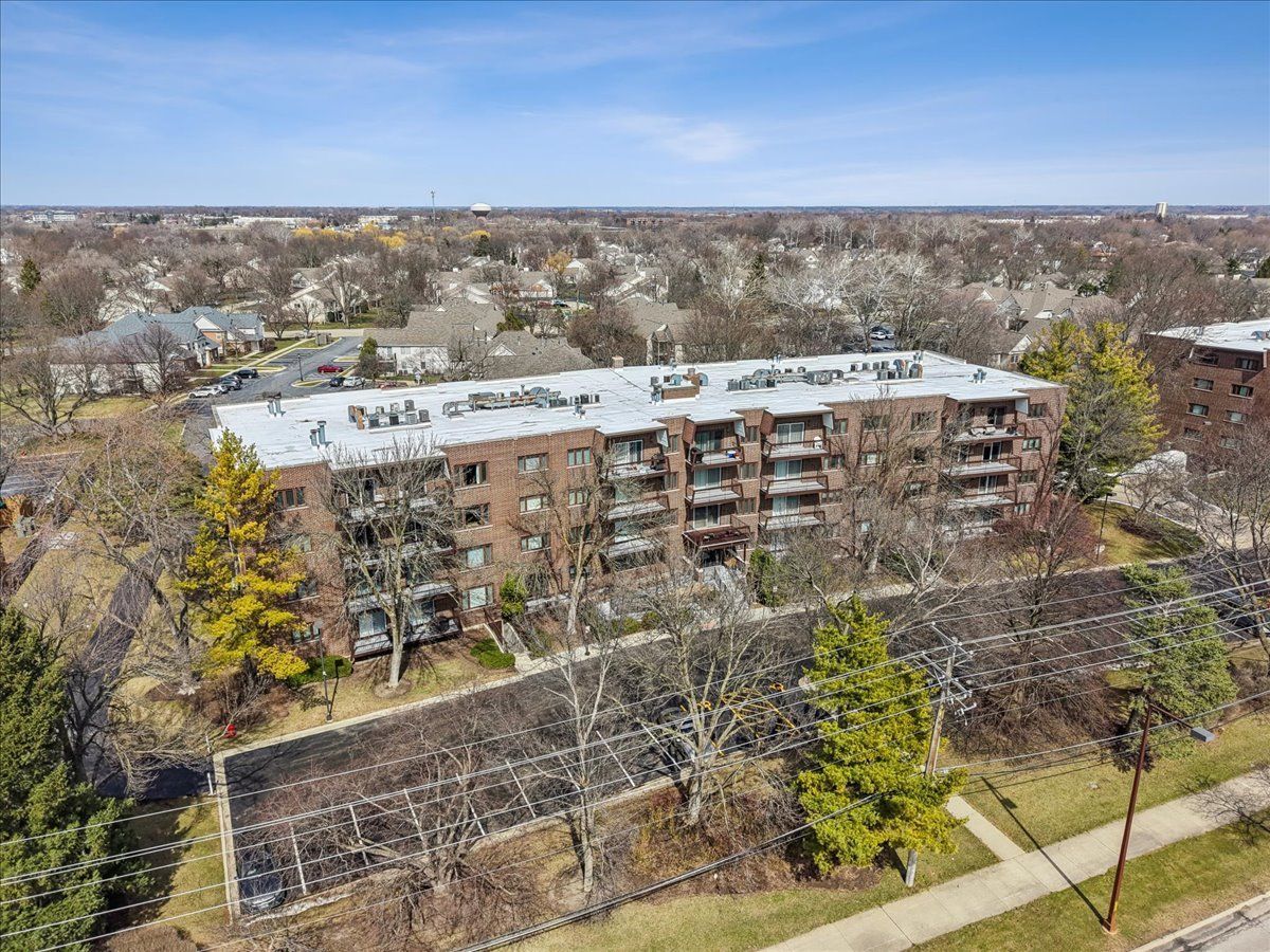 300 E Dundee Road #310 — Buffalo Grove, IL 60089