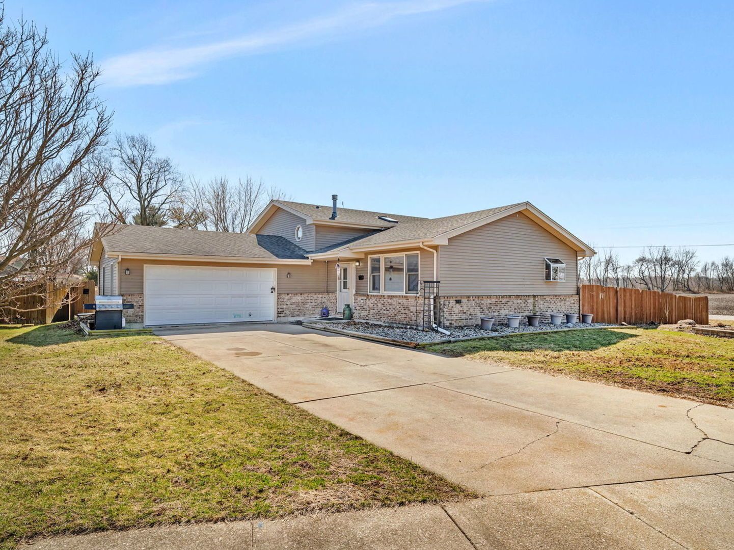 801 Phyllis Drive — Wilmington, IL 60481