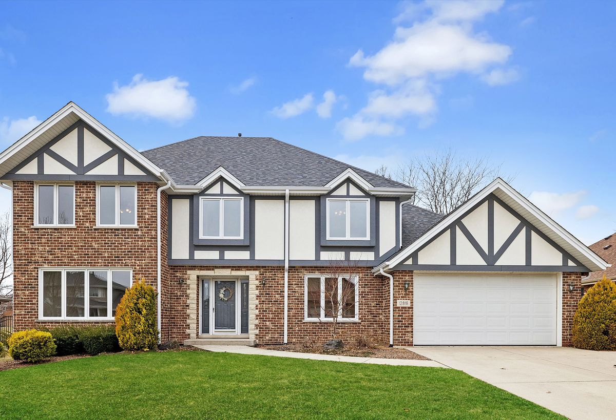 12816 Parkside Drive, Palos Park, IL 60464
