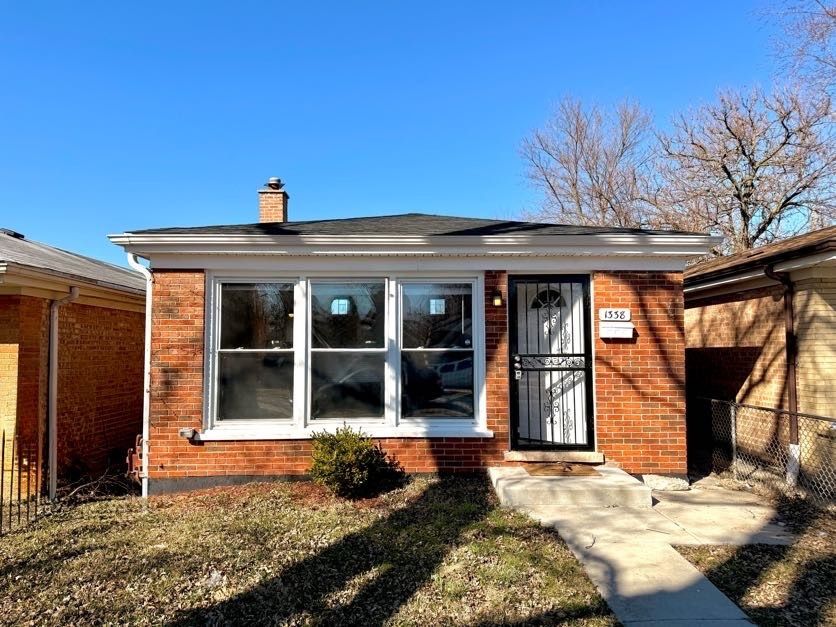 1338 W 108th Place — Chicago, IL 60643