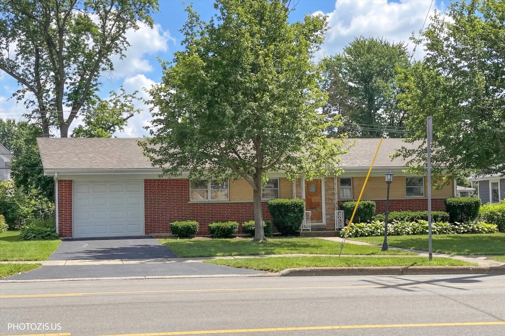 4707 Fairview Avenue — Downers Grove, IL 60515