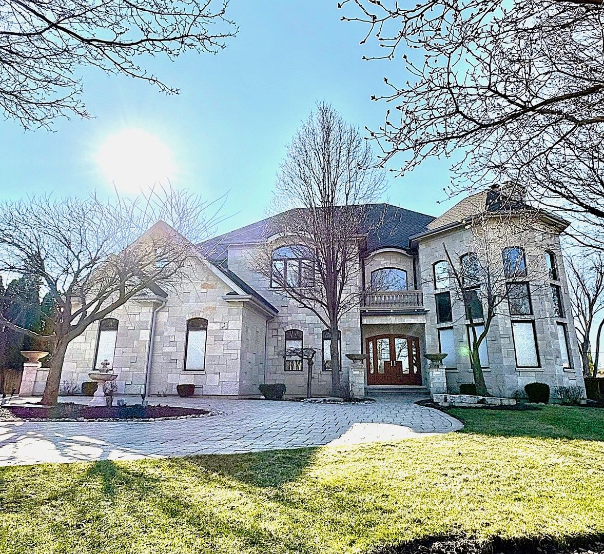 904 S Edgewood Lane — Mount Prospect, IL 60056