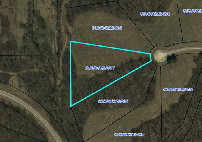 25-37 Old Mill Road — Lake Carroll, IL 61046