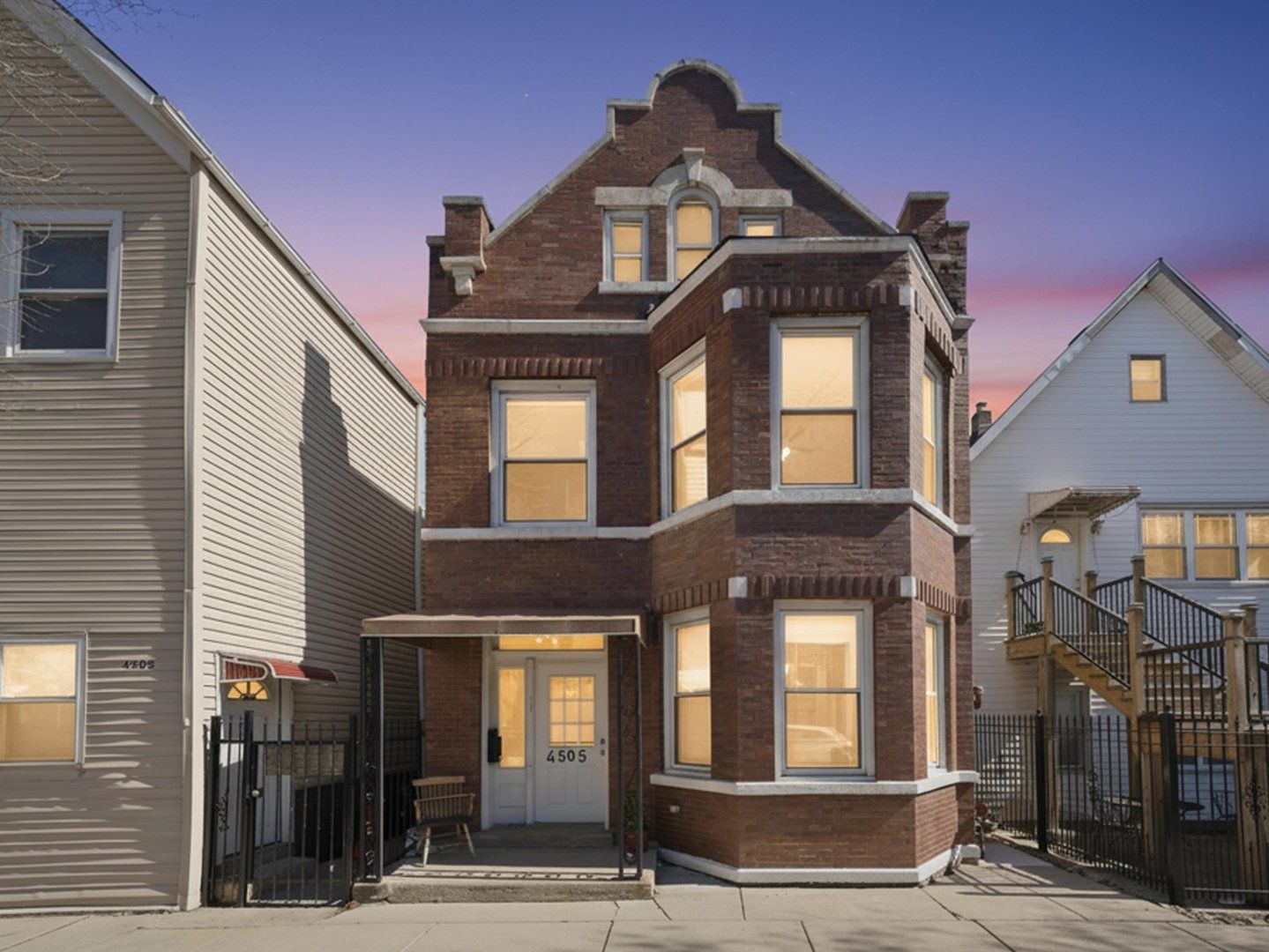 4505 S Justine Street — Chicago, IL 60609