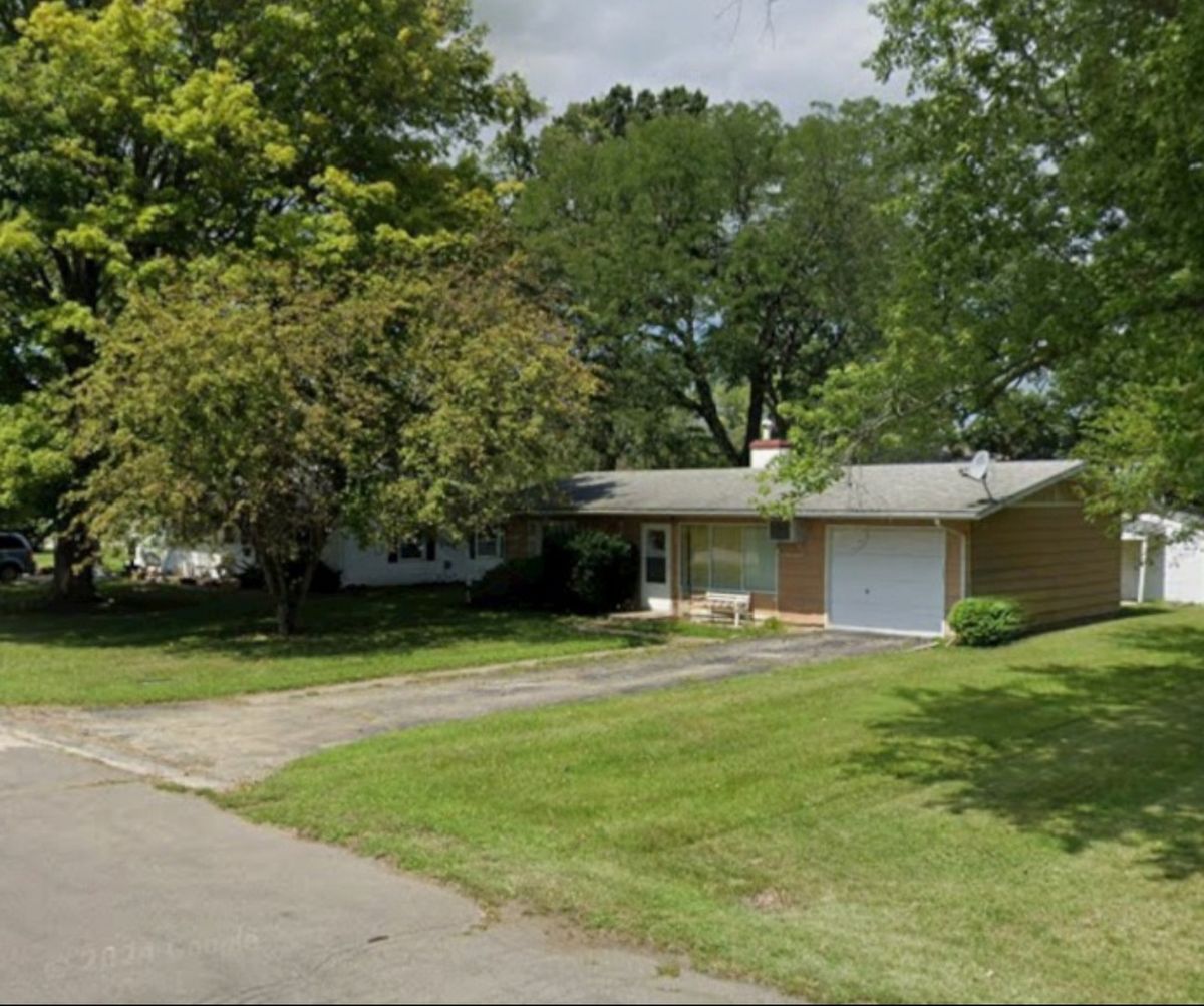 256 Fleming Street, Watseka, IL 60970