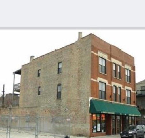 4502 Cottage Grove Avenue — Chicago, IL 60653