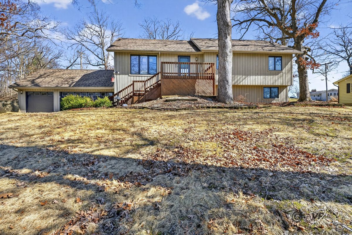 1731 Demeter Drive, Freeport, IL 61032