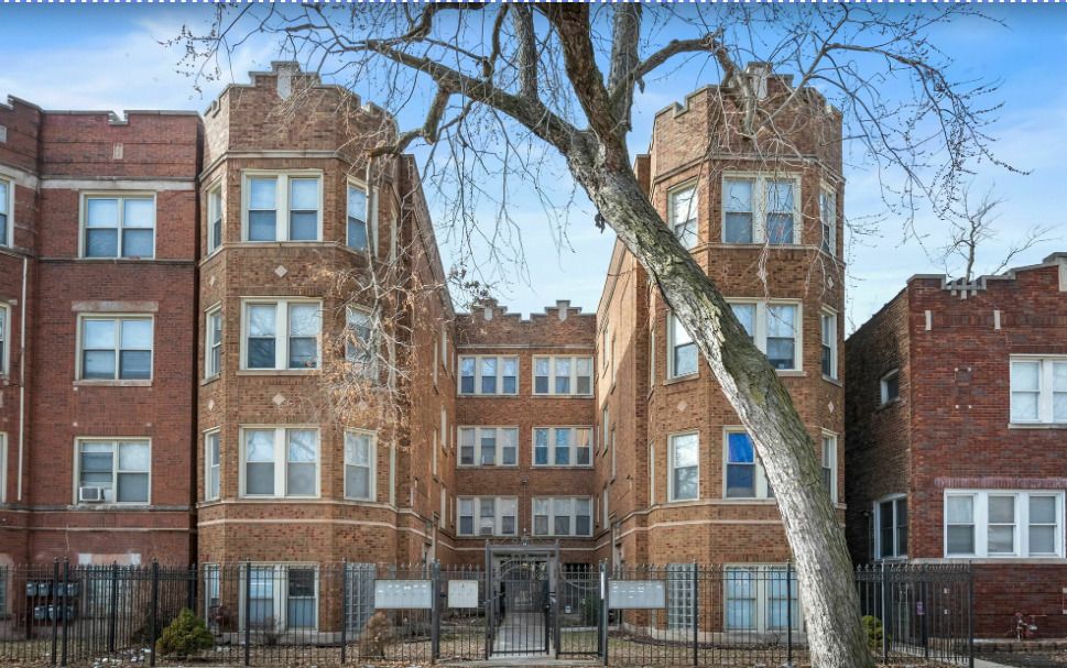 7150-52 S Cornell Avenue — Chicago, IL 60649