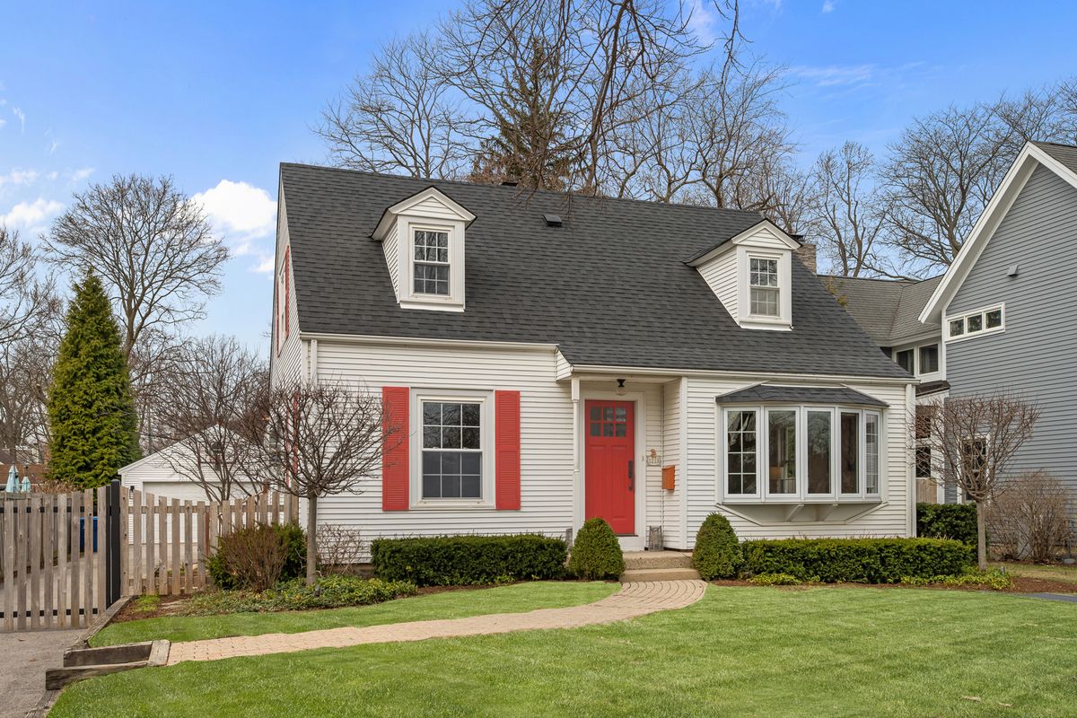 1213 Dartmouth Street, Wilmette, IL 60091