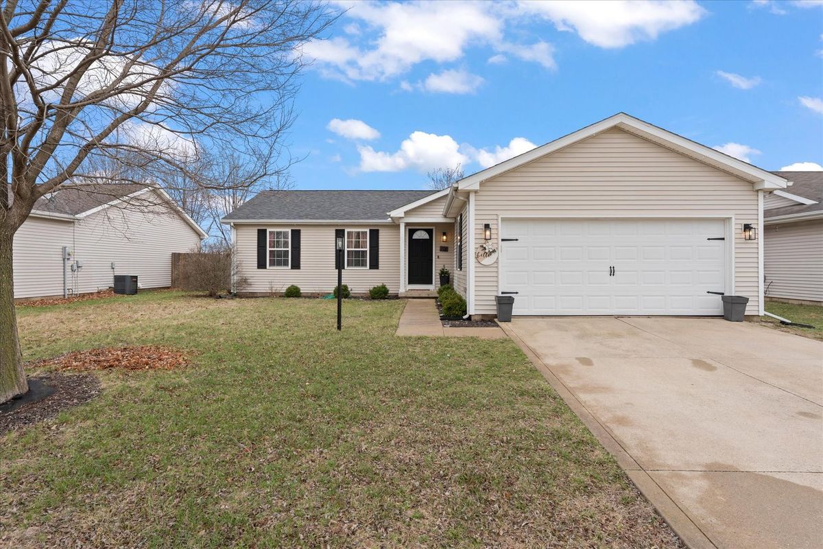 706 Northgate Drive, St. Joseph, IL 61873