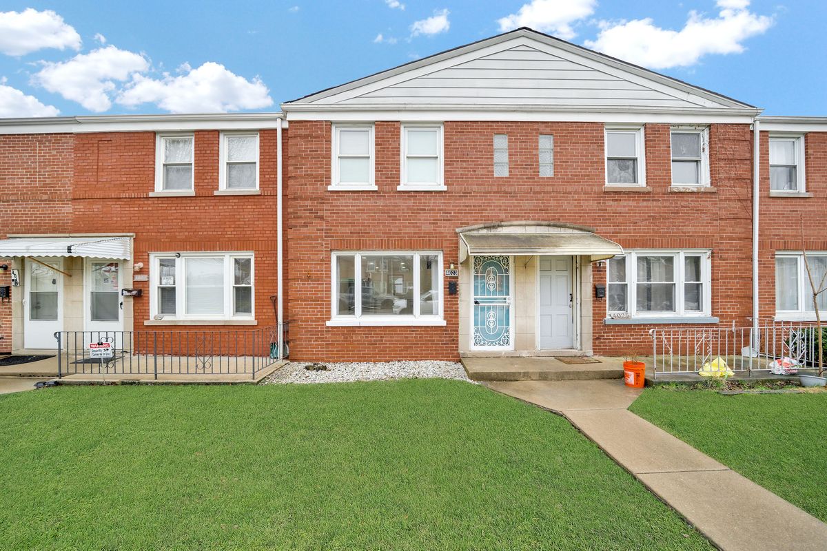 4023 58th Place, Chicago, IL 60629