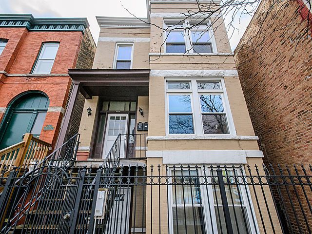 2039 Armitage Avenue, Chicago, IL 60647