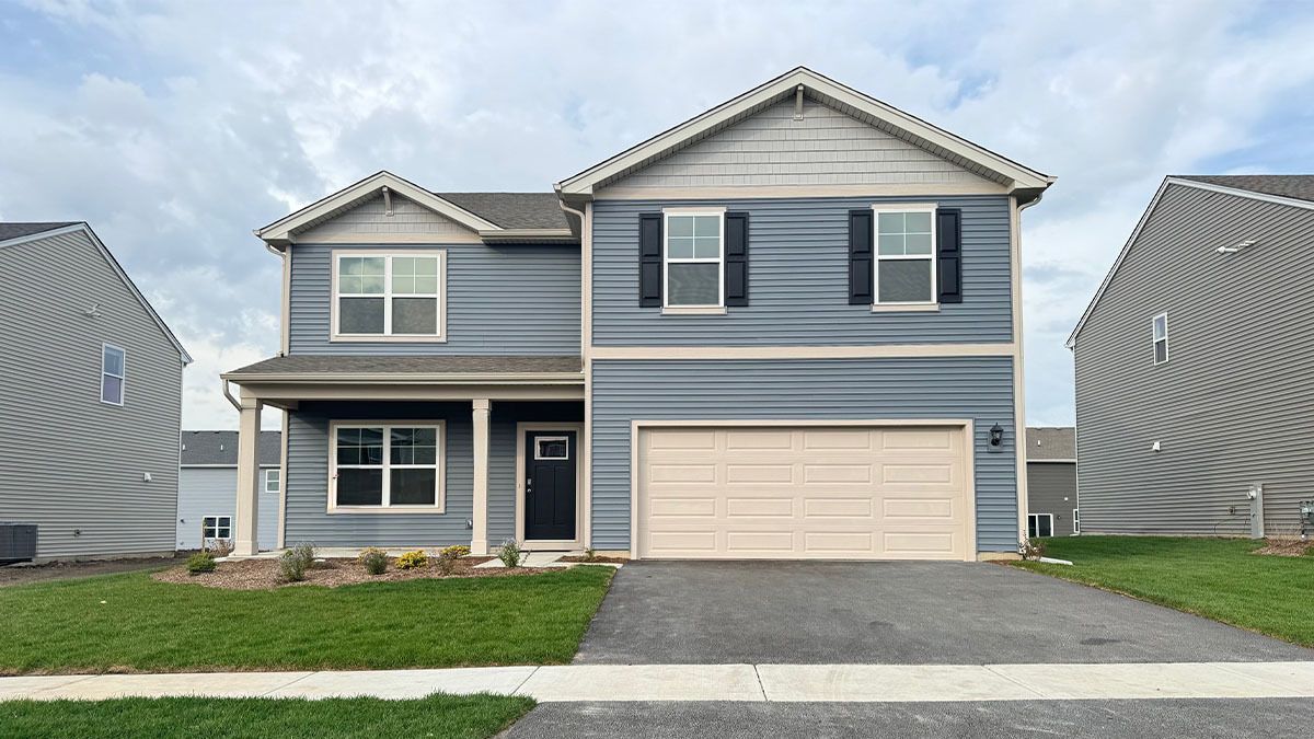 10017 Edgebrook Lane — Huntley, IL 60142
