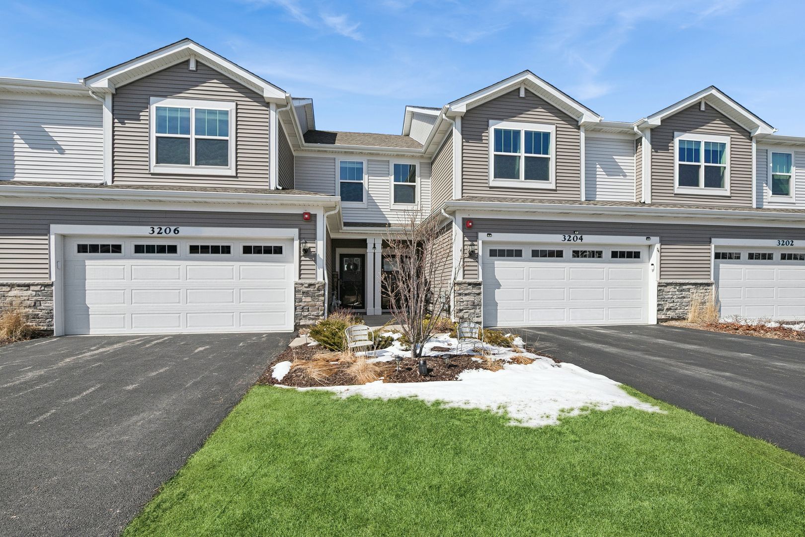 3206 Martini Street — Mundelein, IL 60060