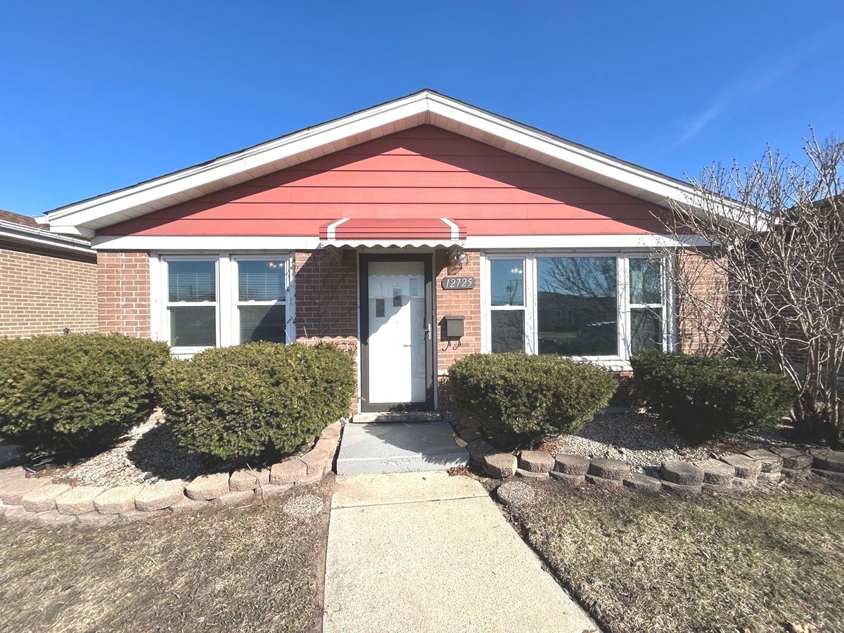 12725 Saginaw Avenue, Chicago, IL 60633