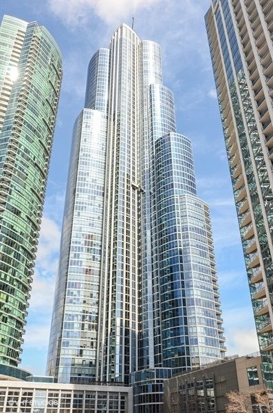 1211 S Prairie Avenue #3401 — Chicago, IL 60605