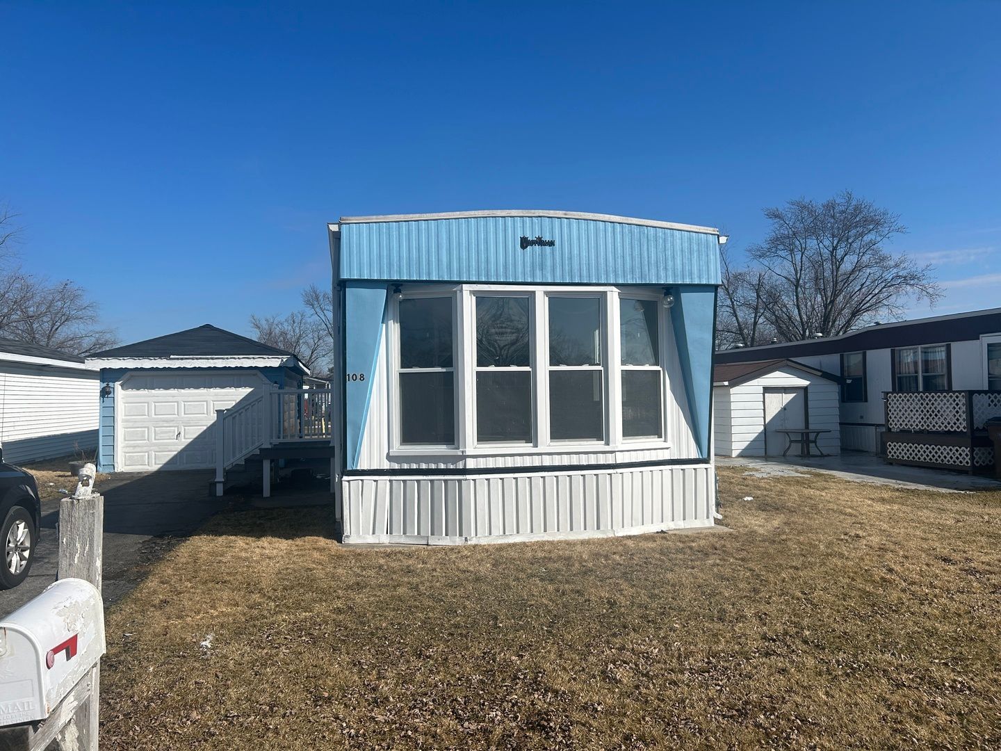 108 Flamingo Drive — Beecher, IL 60401