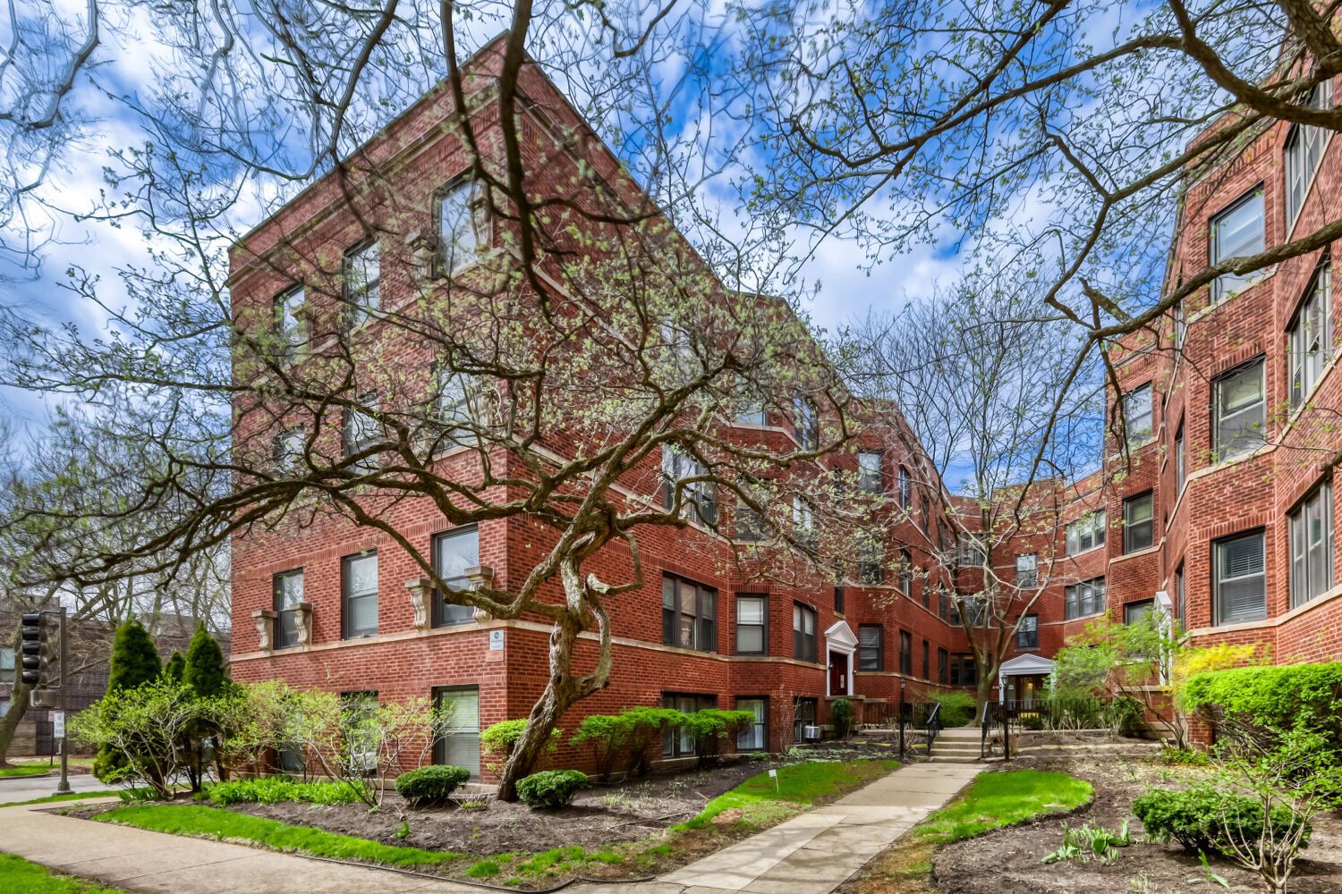 520 SHERIDAN Road #3A — Evanston, IL 60202