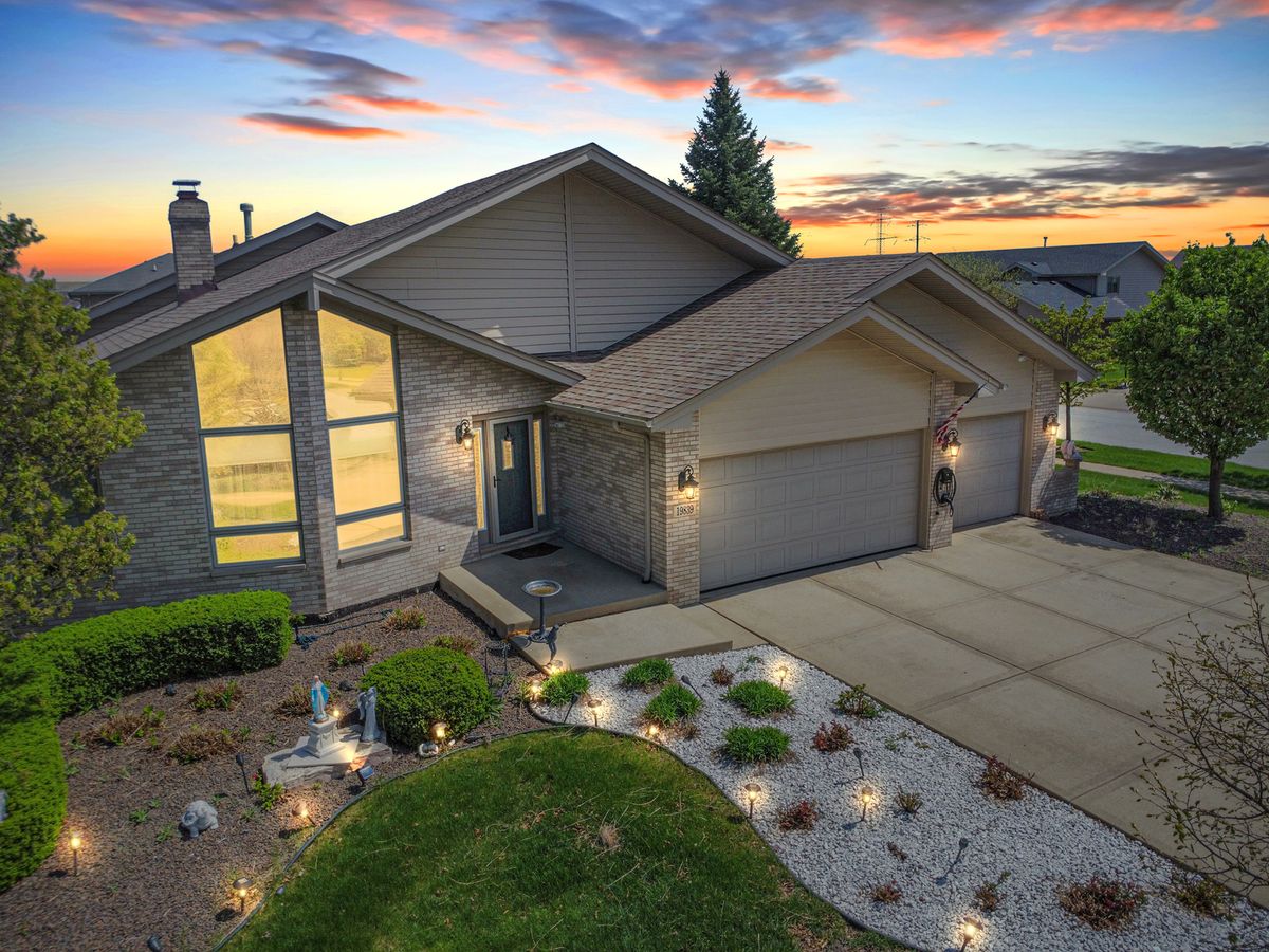 19839 Silverside Drive, Tinley Park, IL 60487