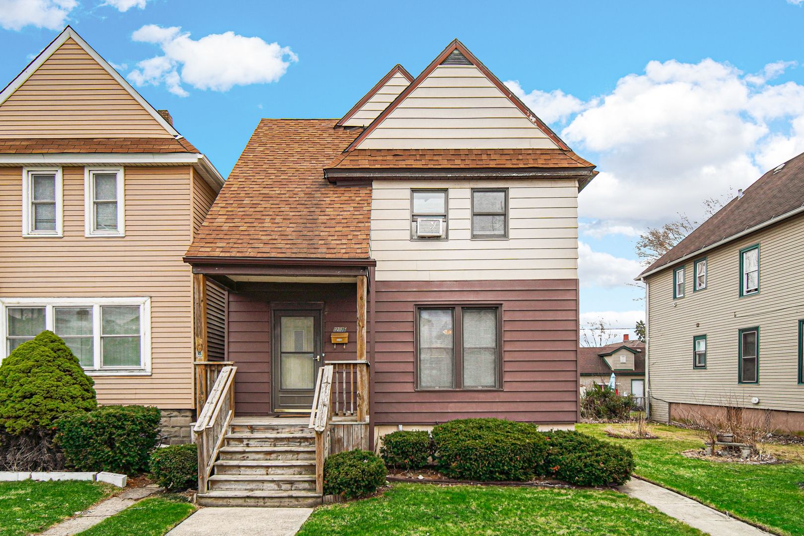 12815 Lincoln Street — Blue Island, IL 60406