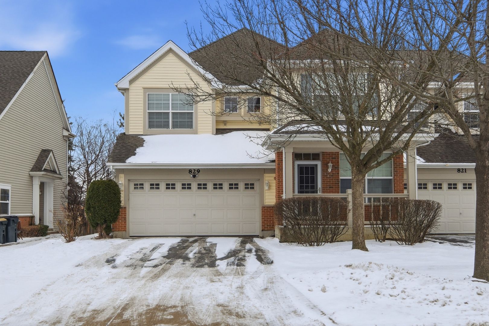829 Linden Circle — Hoffman Estates, IL 60169