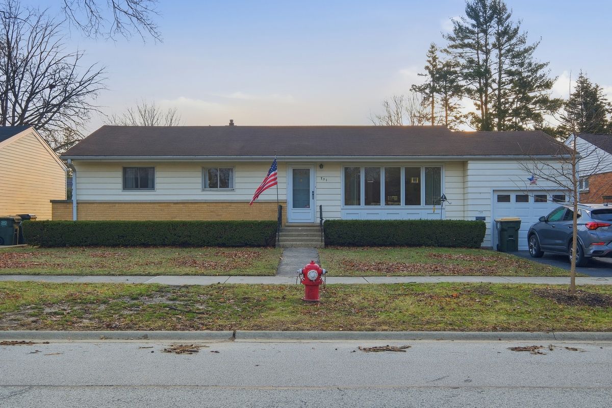 731 N Gibbons Avenue, Arlington Heights, IL 60004