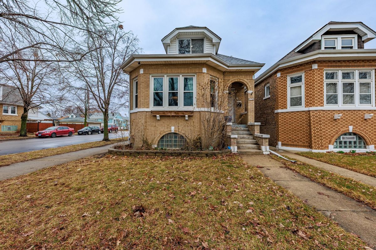 6258 Patterson Avenue, Chicago, IL 60634