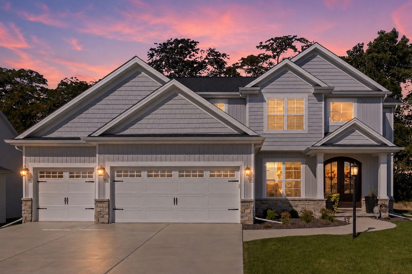 1207 Briarwood Lane — Mahomet, IL 61853