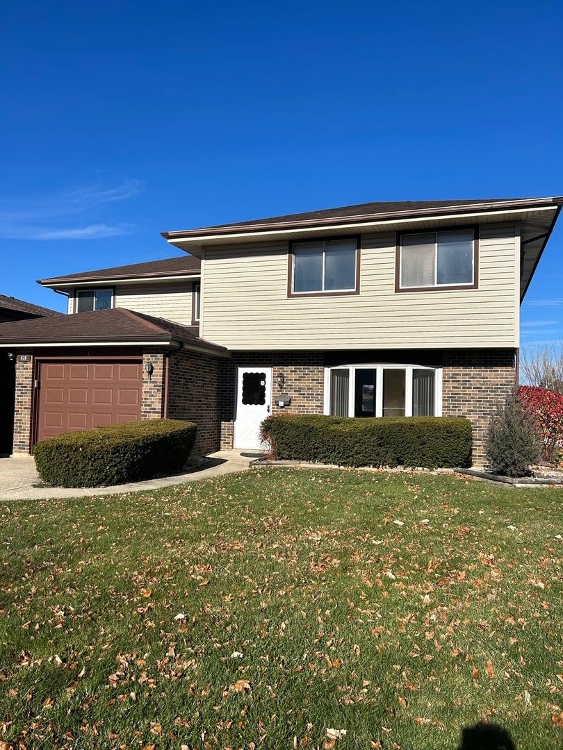 626 Terry Court — Roselle, IL 60172