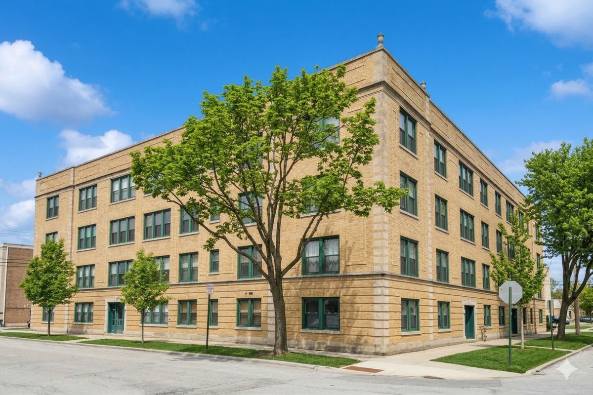 4900 Davis Street, Skokie, IL 60077
