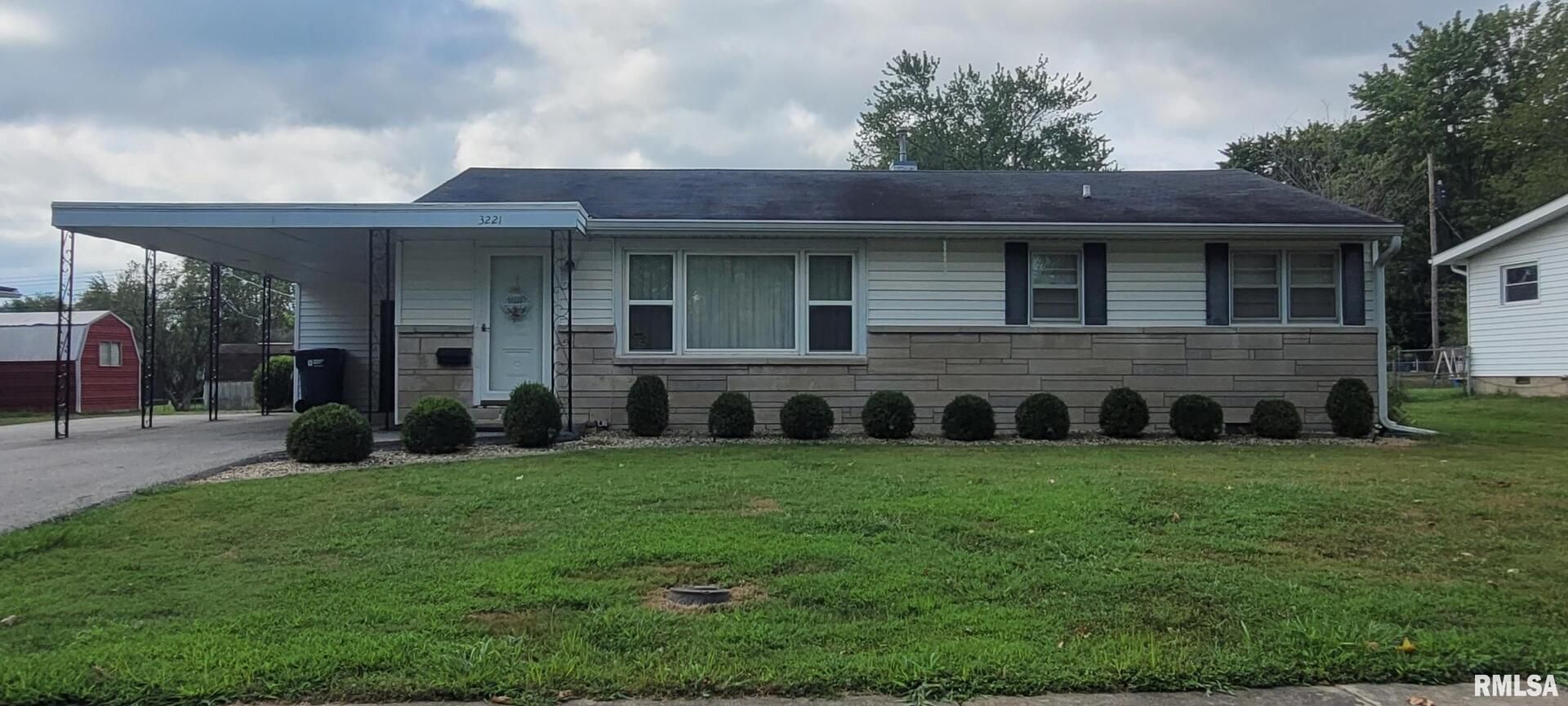 3221 PEACH Street — Mt Vernon, IL 62864