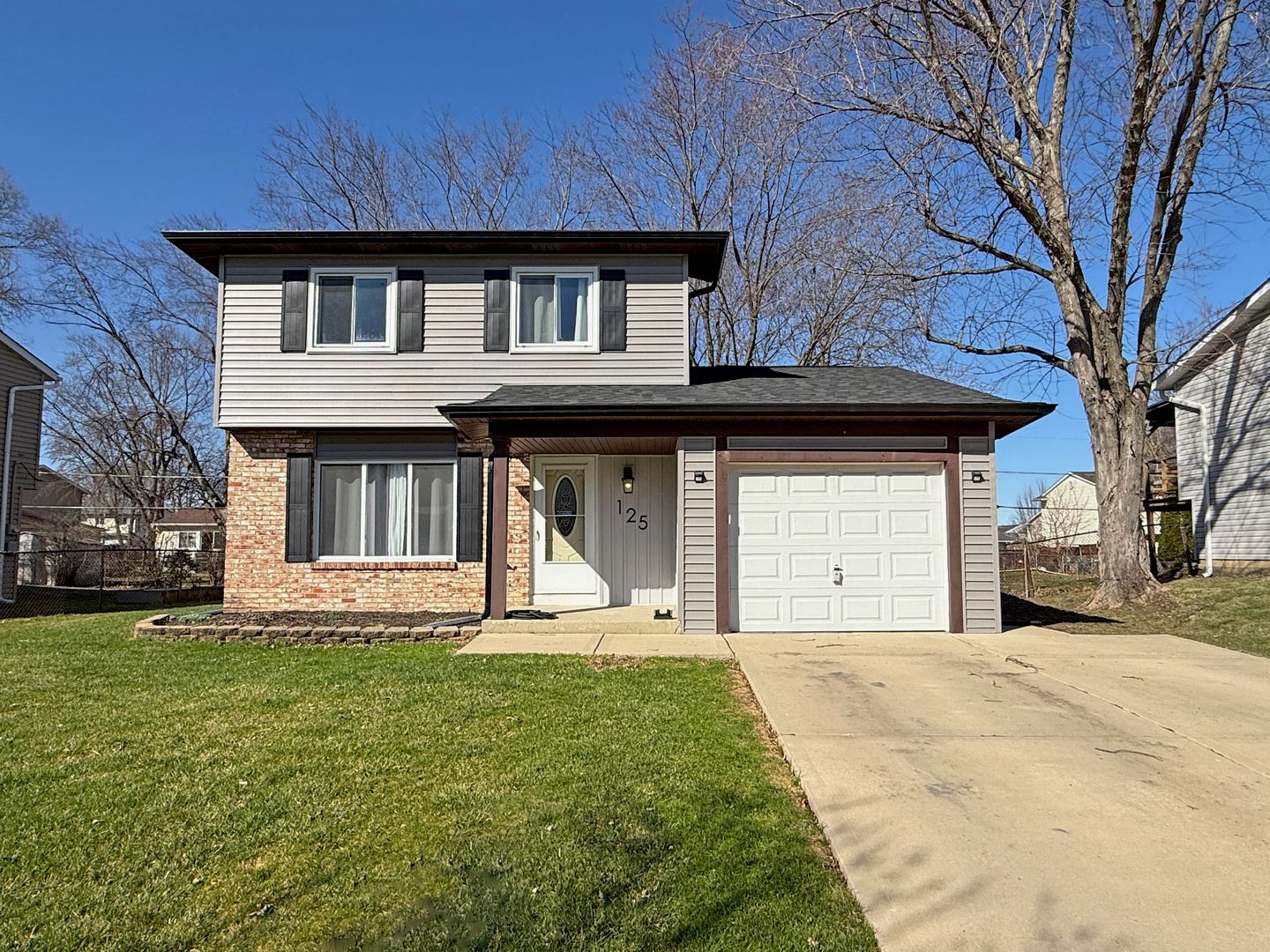 125 Monterey Drive — Bolingbrook, IL 60440