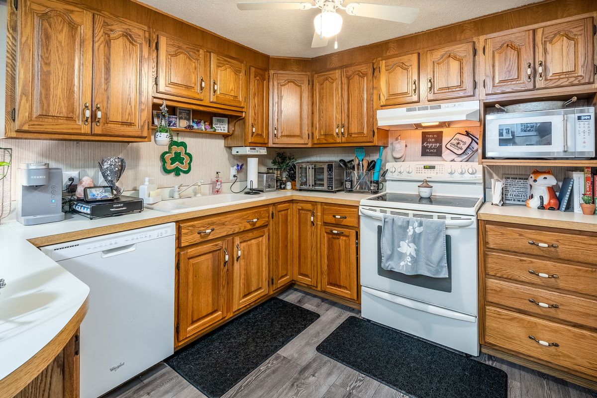 407 N Sims Street, Royalton, IL 62983
