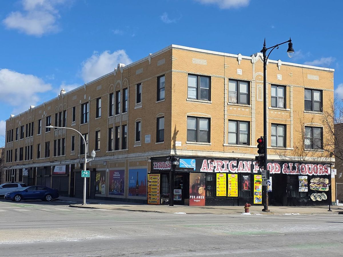 1-15 Keeler Avenue, Chicago, IL 60624