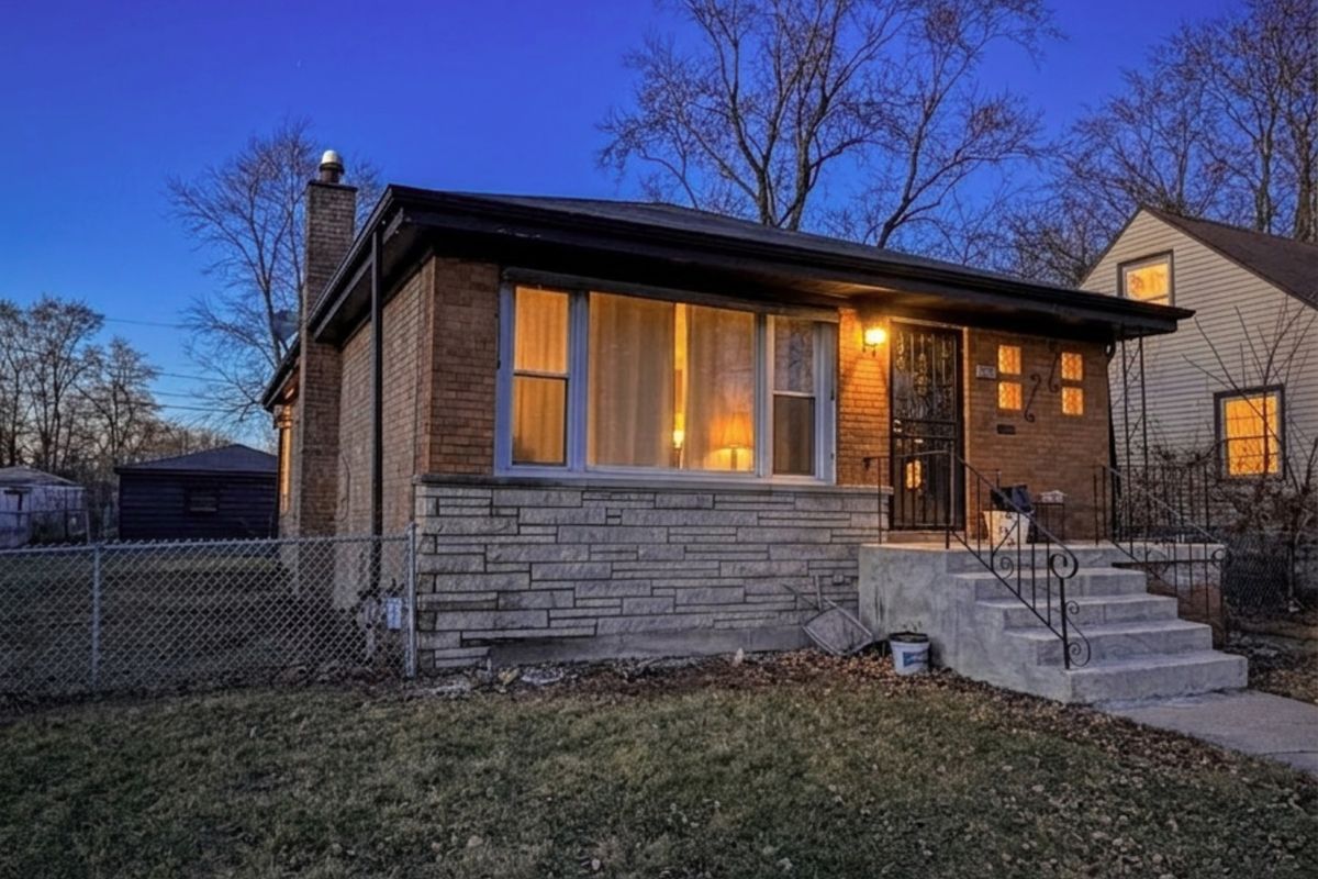 523 149th Street, Harvey, IL 60426