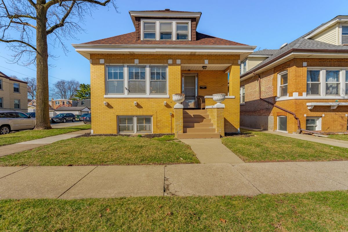 2500 78th Court, Elmwood Park, IL 60707
