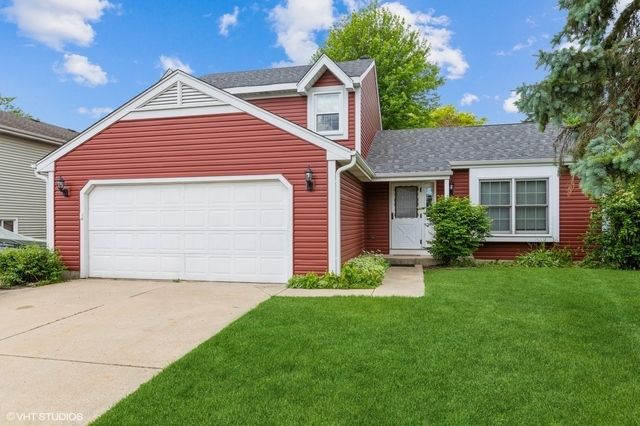 664 Regent Drive — Crystal Lake, IL 60014