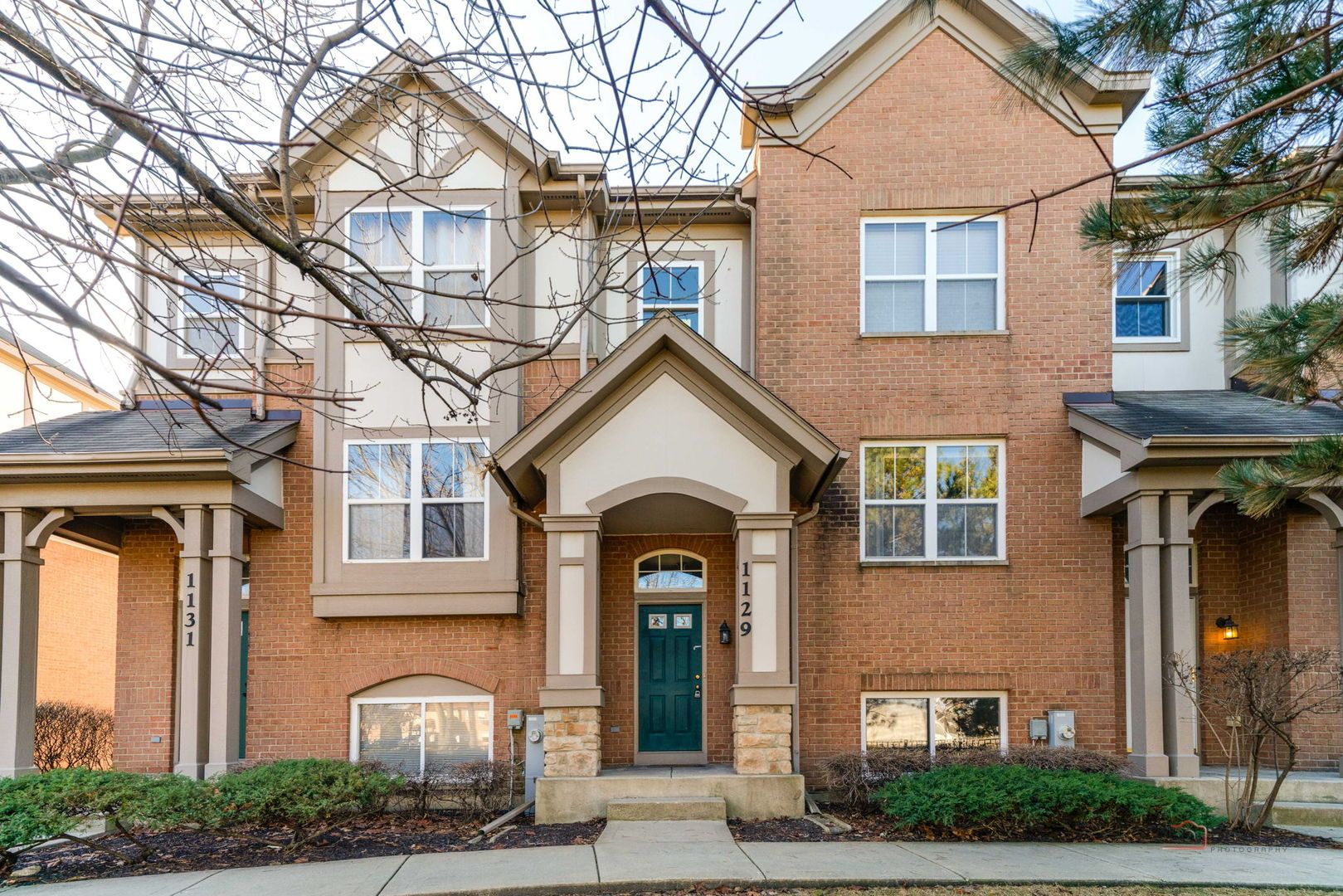 1129 N Claremont Drive #1129 — Palatine, IL 60074