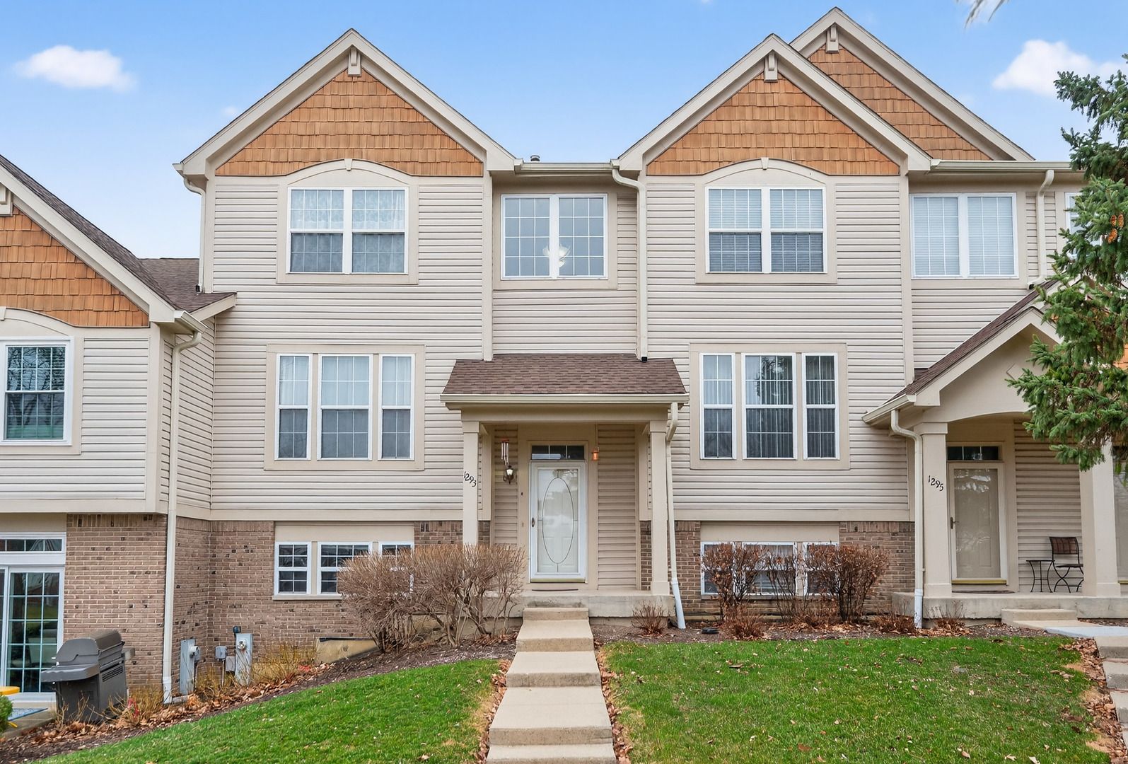 1293 Georgetown Way — Vernon Hills, IL 60061