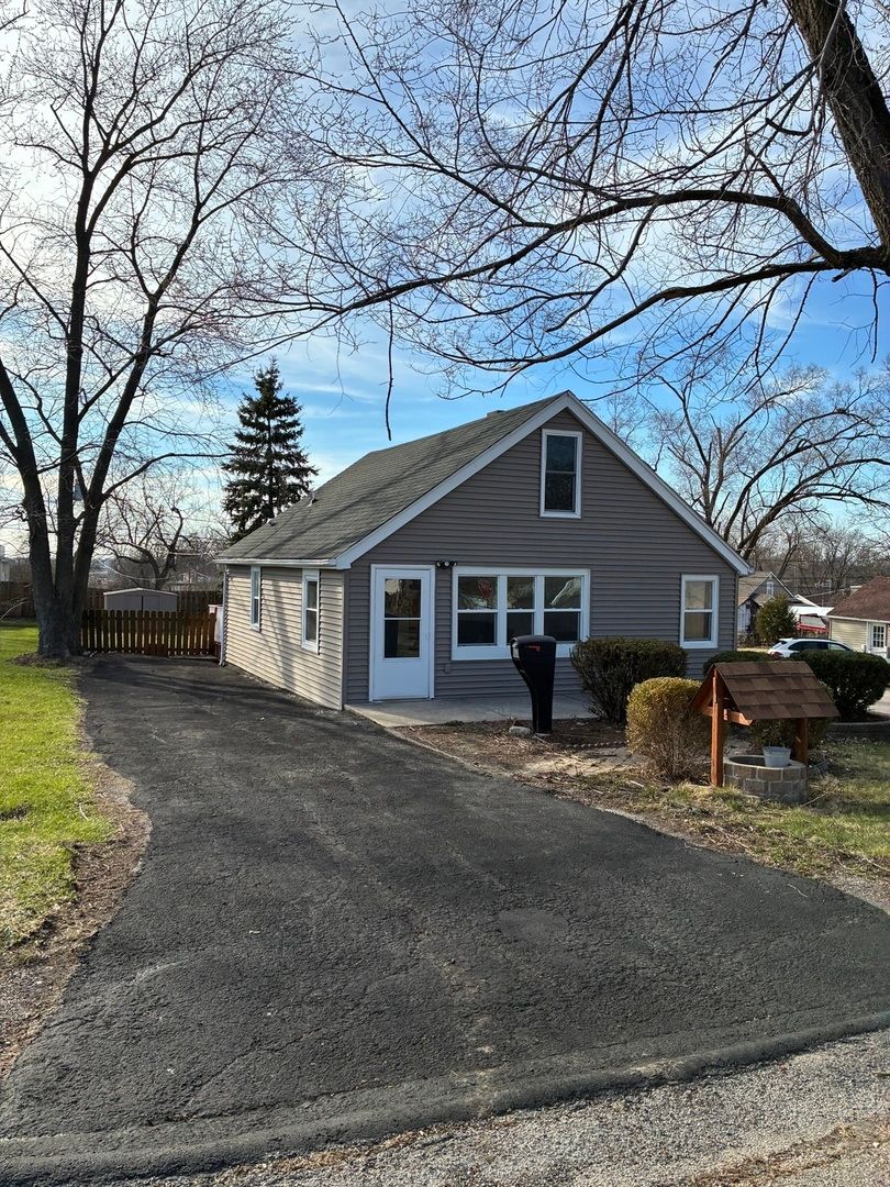 621 Mohawk Street — Joliet, IL 60432