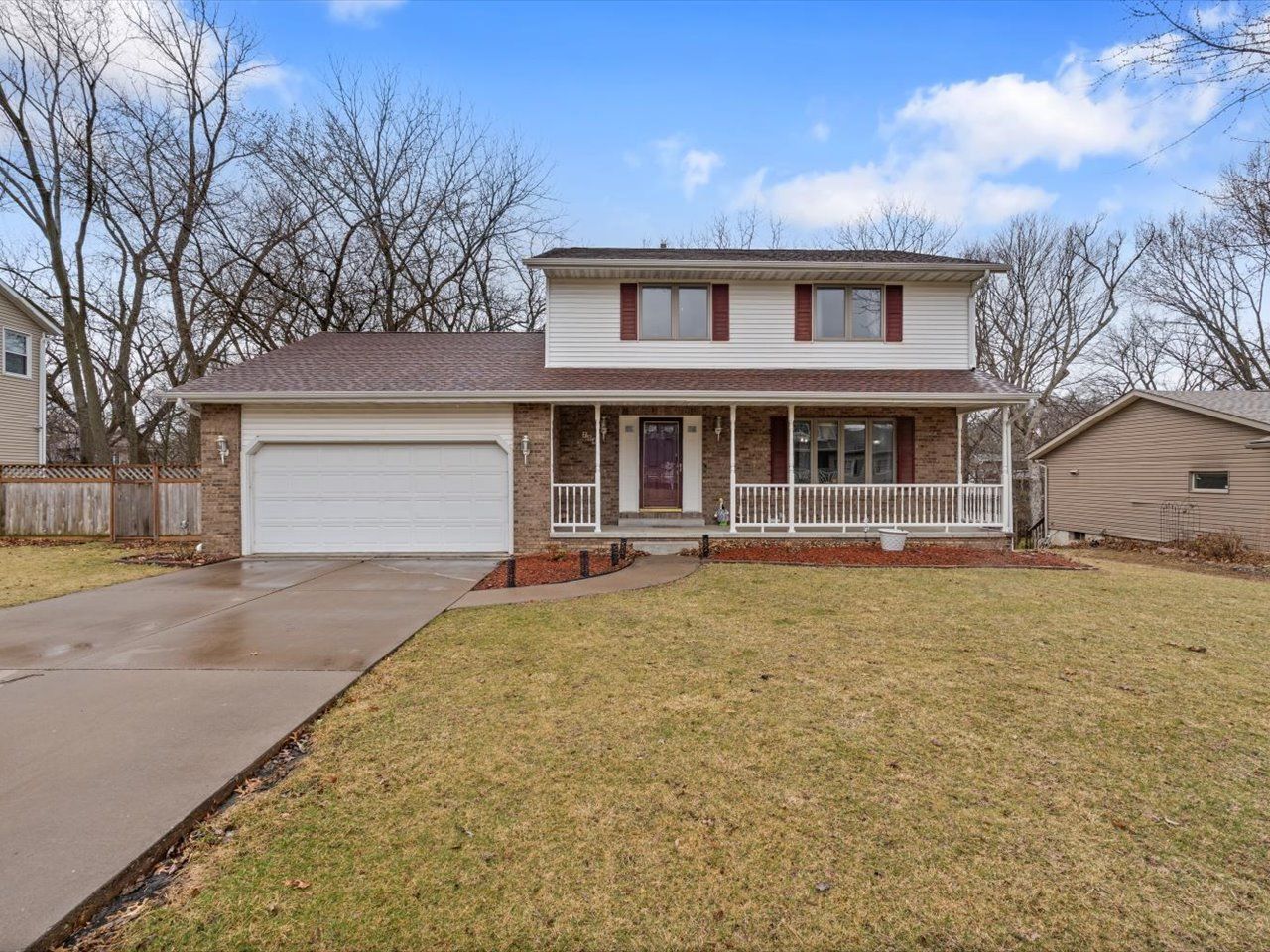 704 E 6th Street — Coal Valley, IL 61240