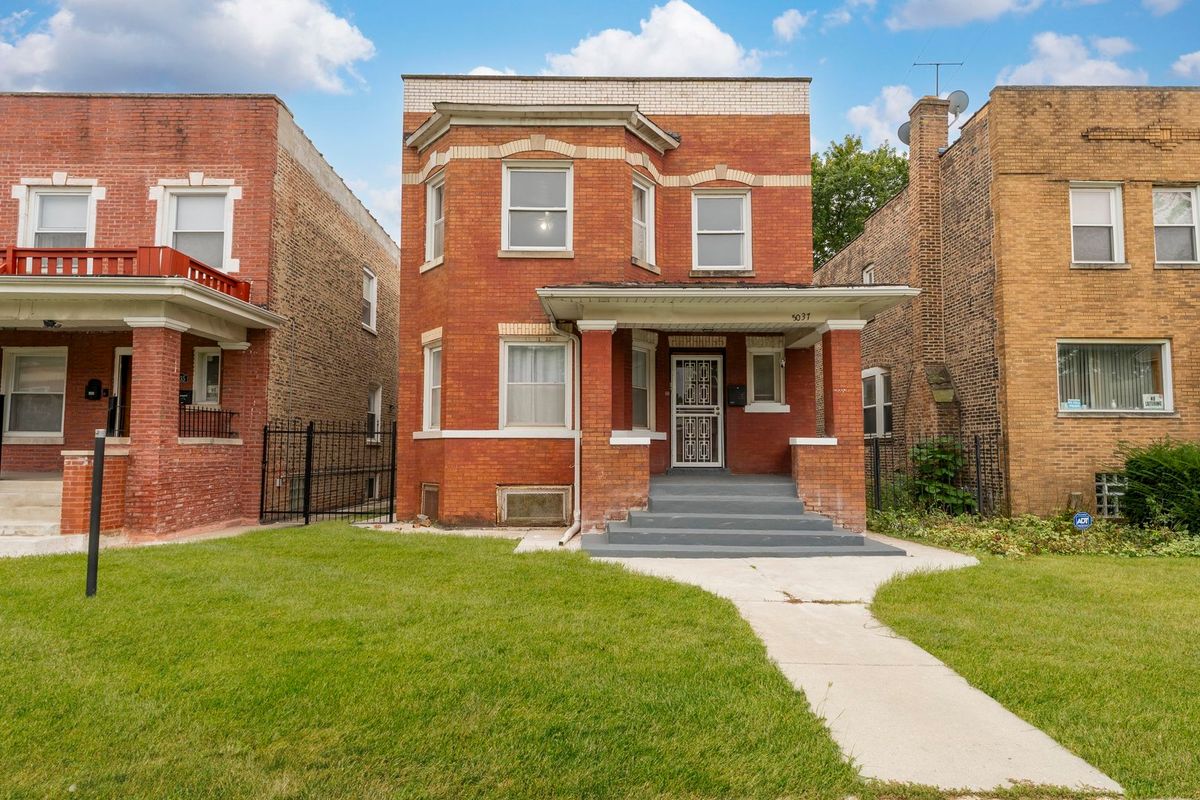 5037 West End Avenue, Chicago, IL 60644