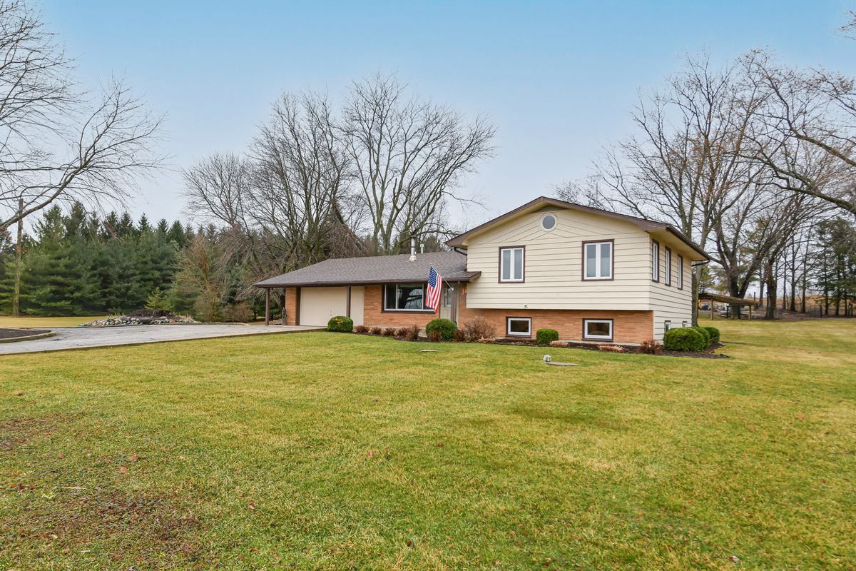 7317 Keystone Road, Richmond, IL 60071