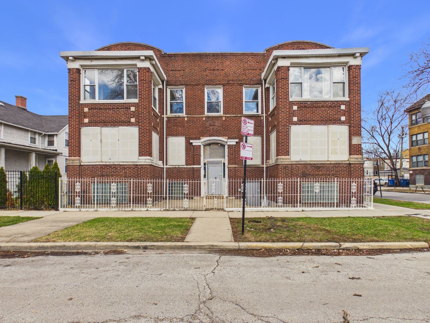5500 W Adams Street — Chicago, IL 60644